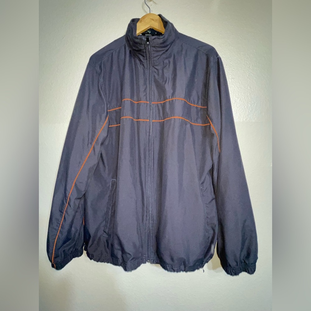 Tek Gear Men's XL Windbreaker with hidden hood in zip collar